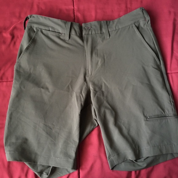 Khaki Cargo Shorts - Picture 1 of 3